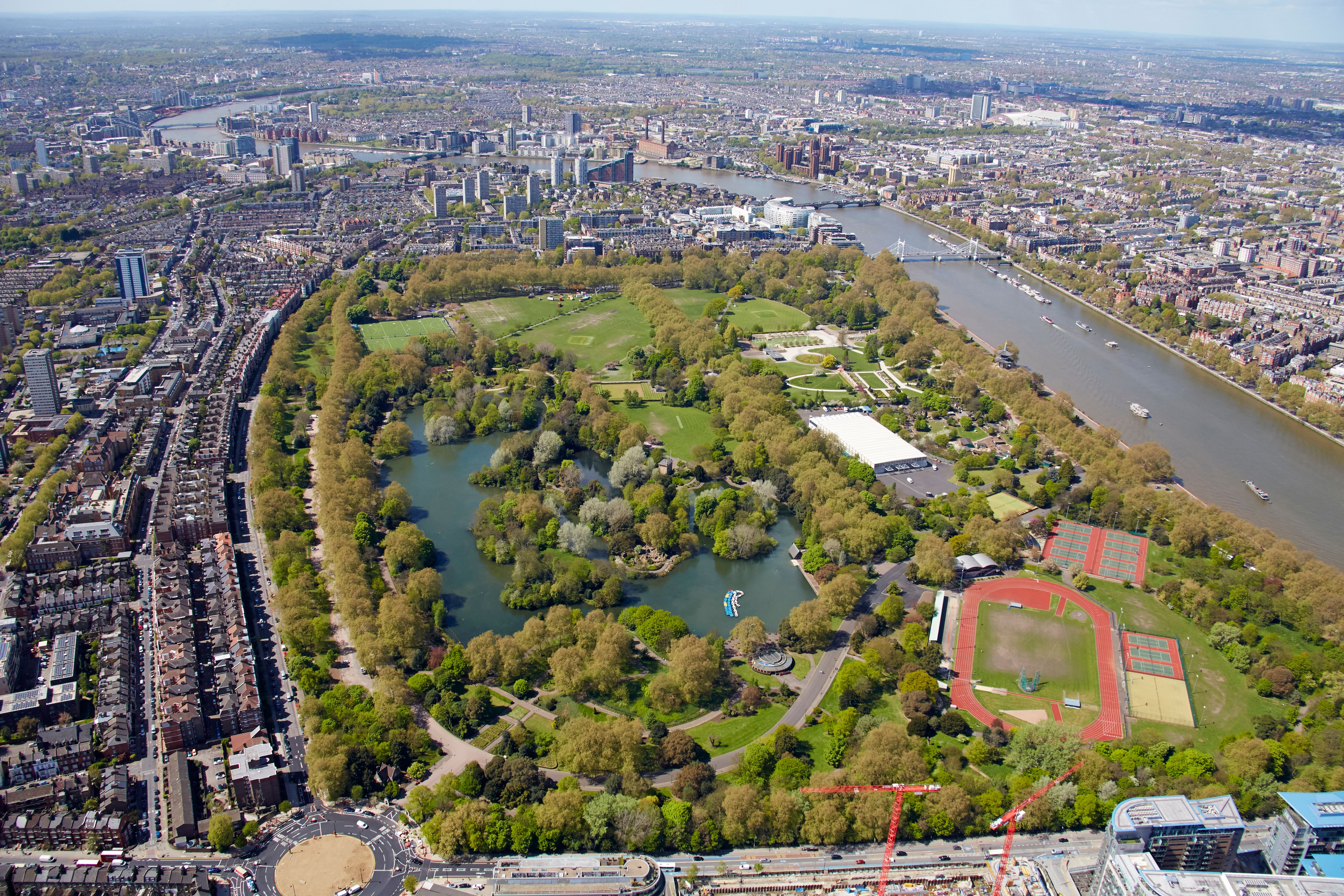 Парк баттерси в лондоне