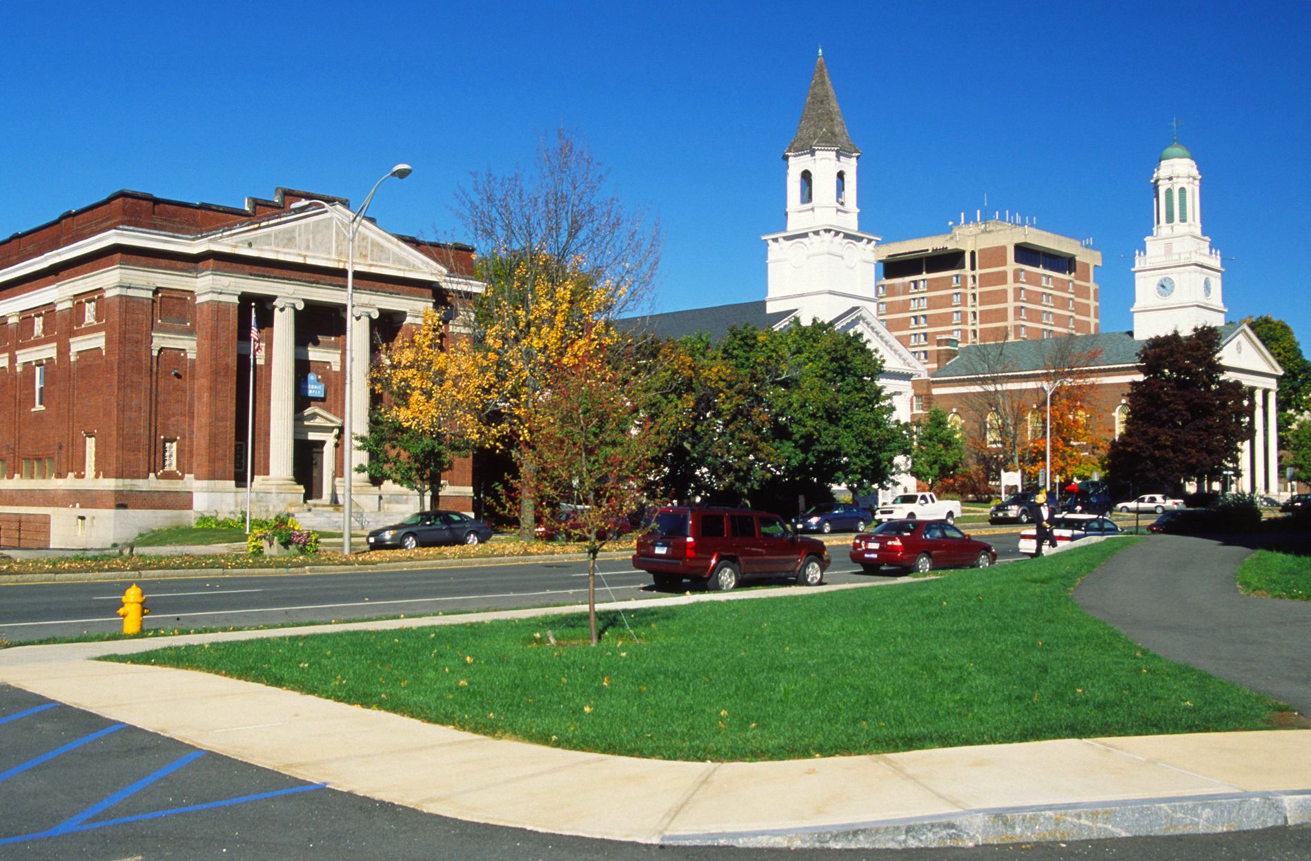 16 Best Hotels In Pittsfield Hotels From 53 Night Kayak