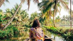 Mundrothuruthu hotels