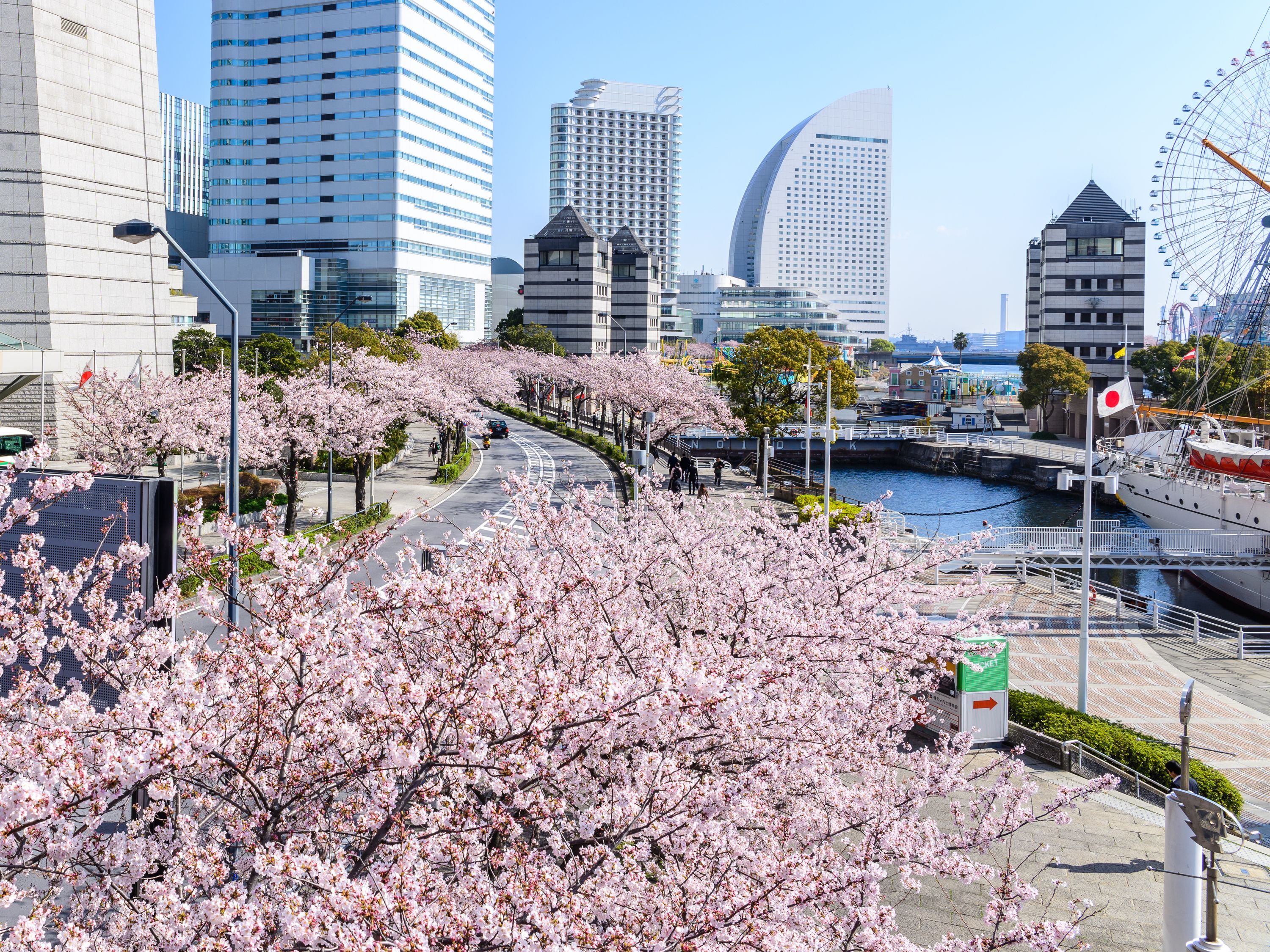 Cheap Flights to Yokohama from 381