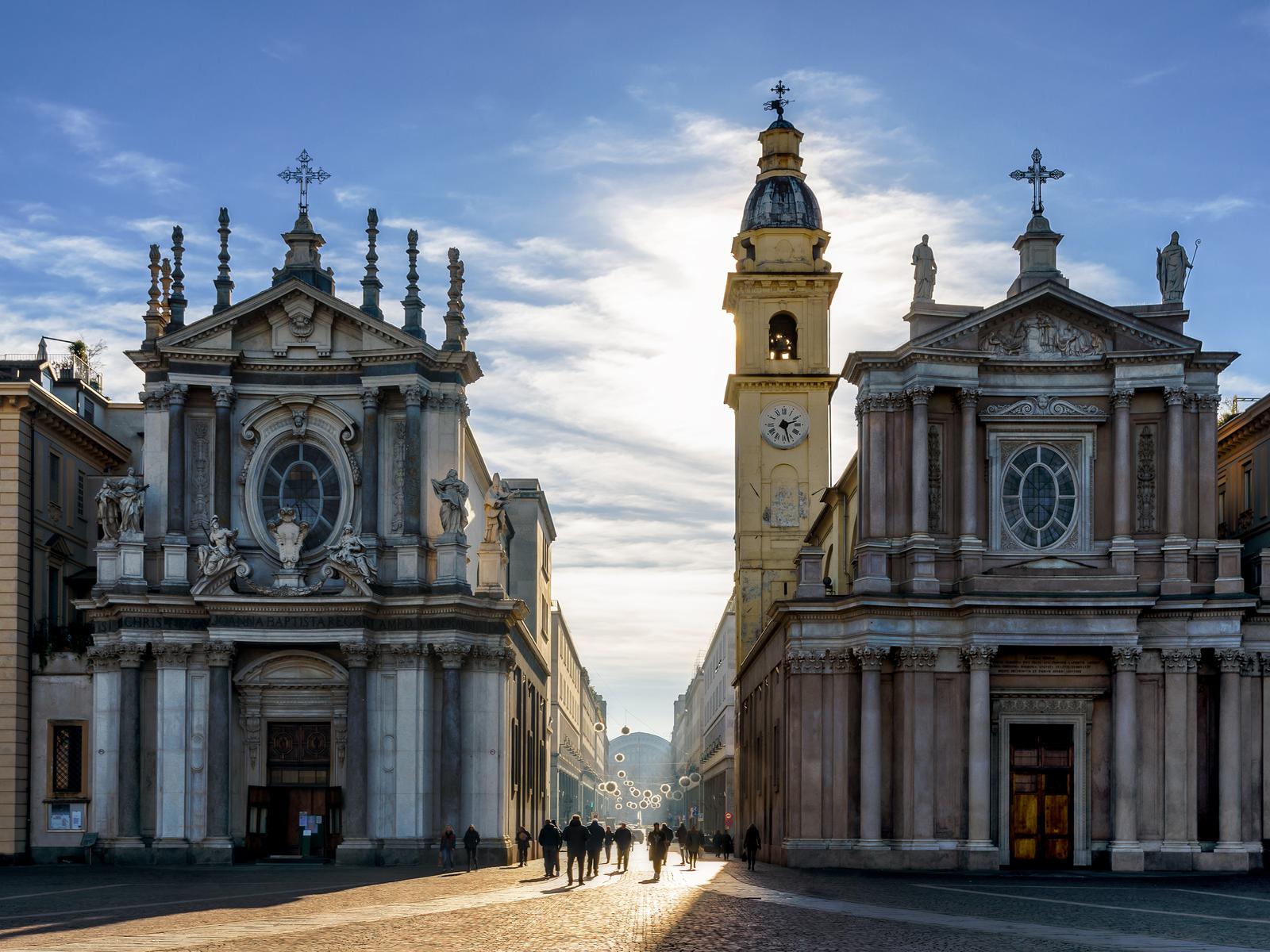 Get Amazing Discounts on Flights to Italy! - Timing Matters