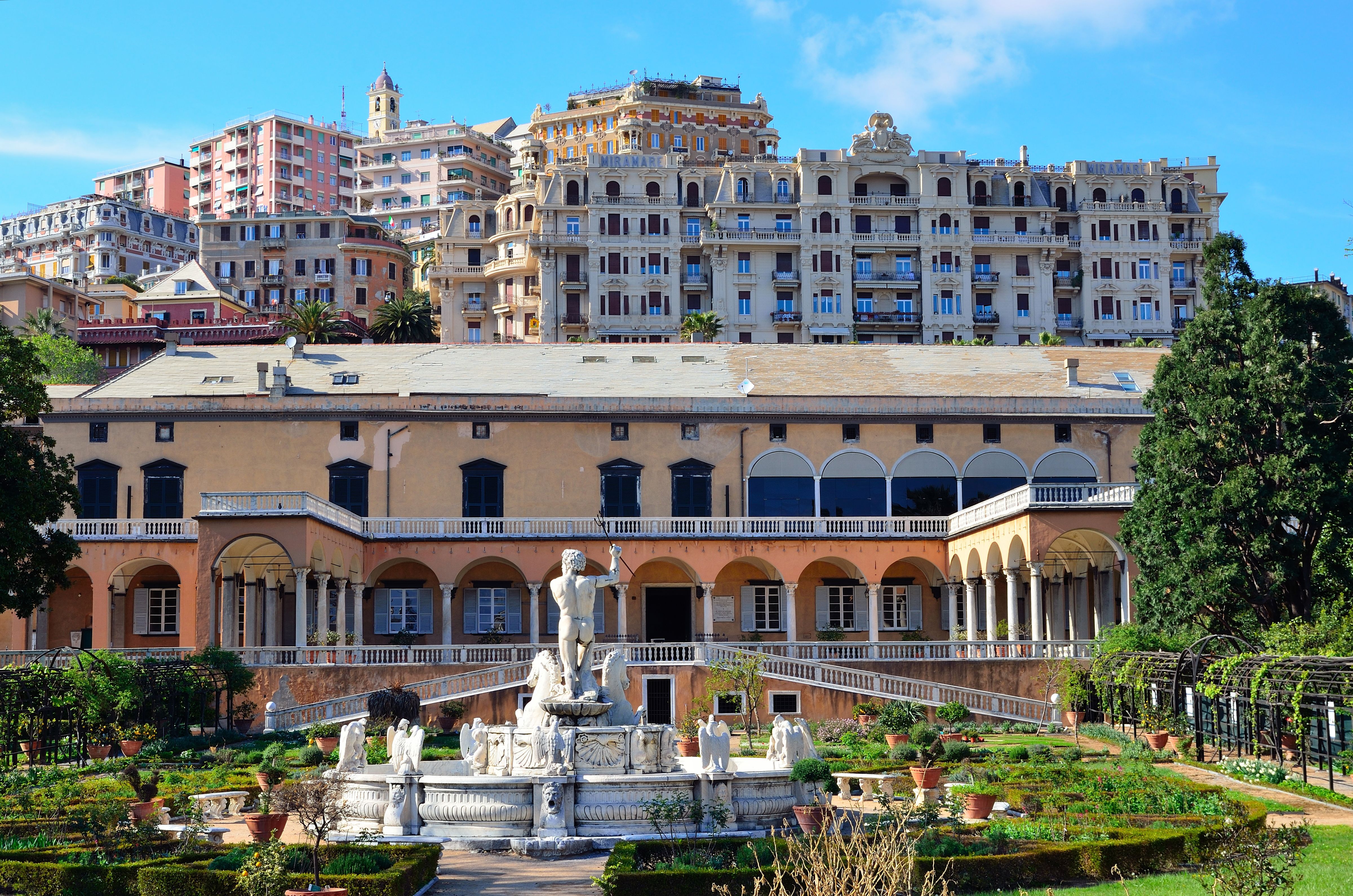 Car Rentals in Centro Ovest (Genoa) from 22/day Search Rental Cars