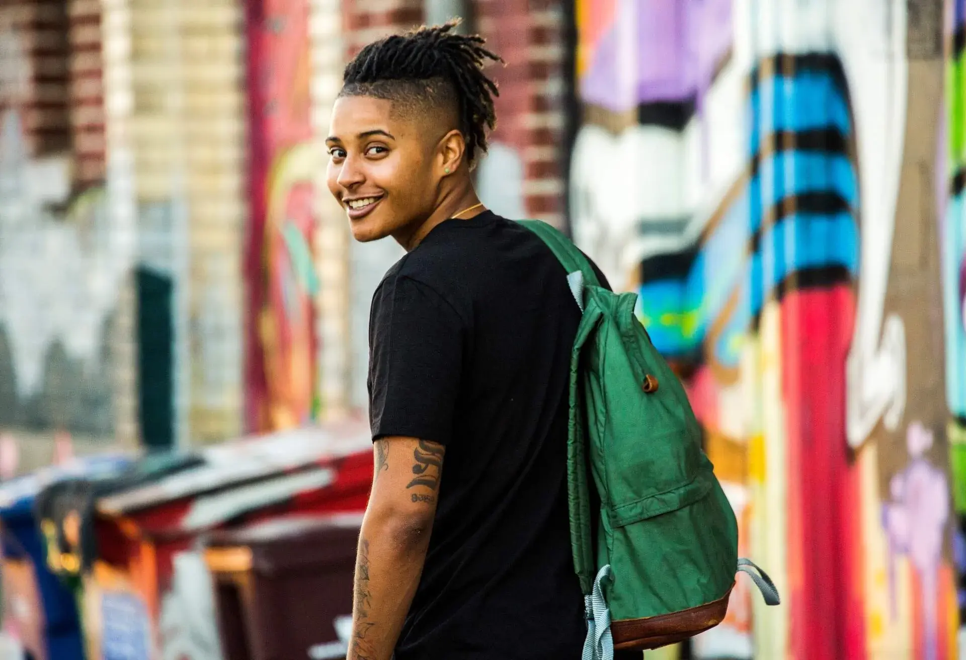 THEME_PEOPLE_NON-BINARY_PERSON_GettyImages-707435507