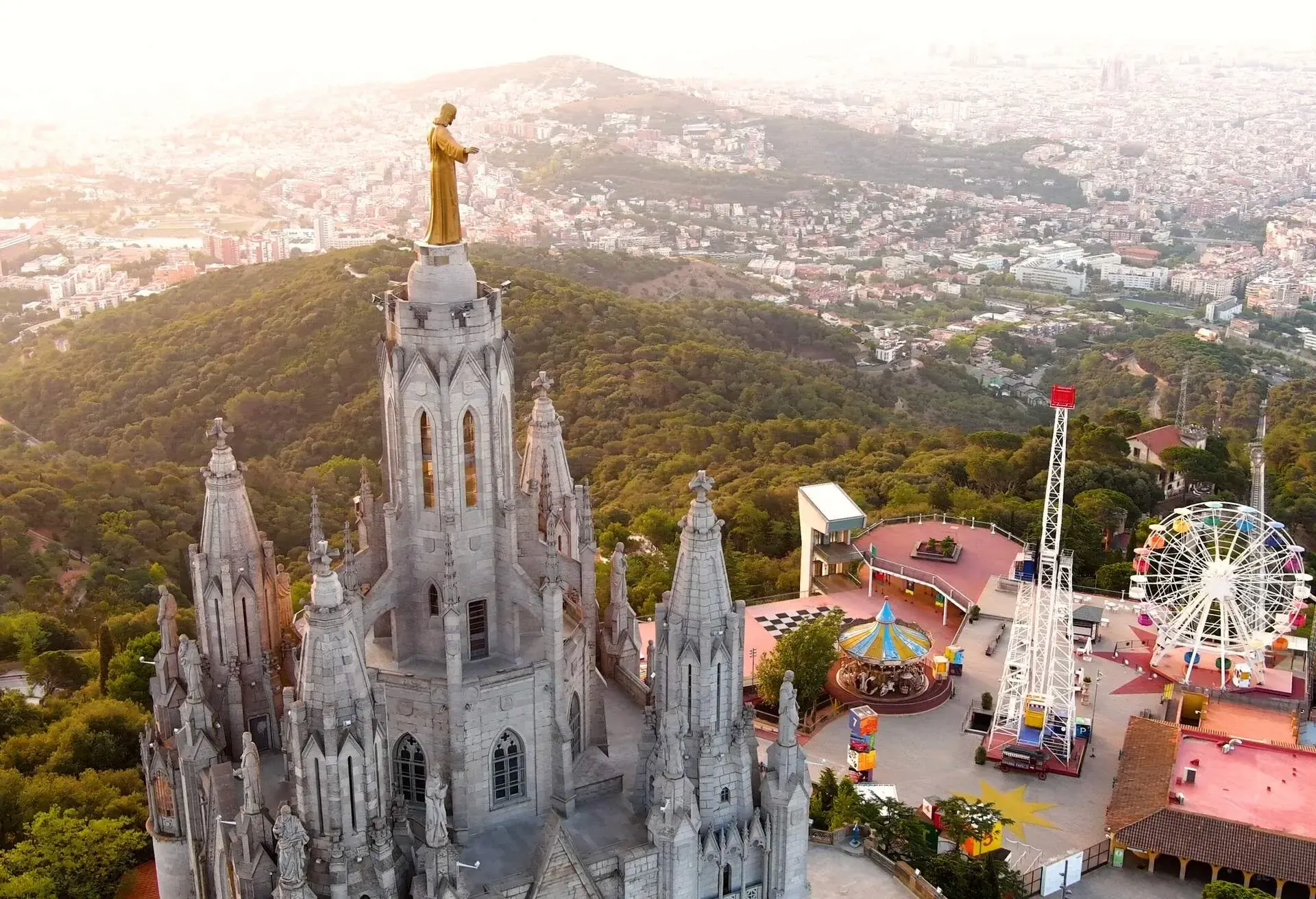 DEST_SPAIN_BARCELONA_SAGRAT_COR_TIBIDABO_GettyImages-1418576507