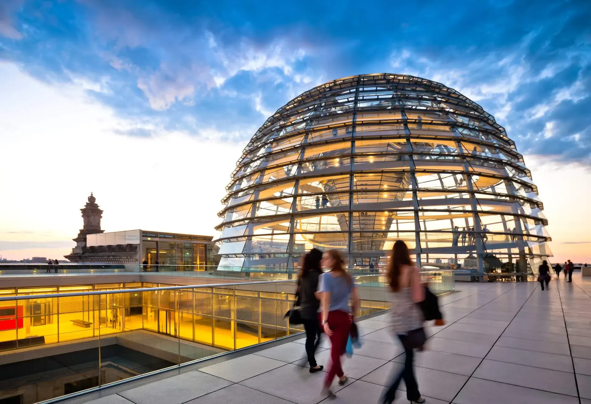 DEST_GERMANY_BERLIN_BUNDESTAG_GettyImages