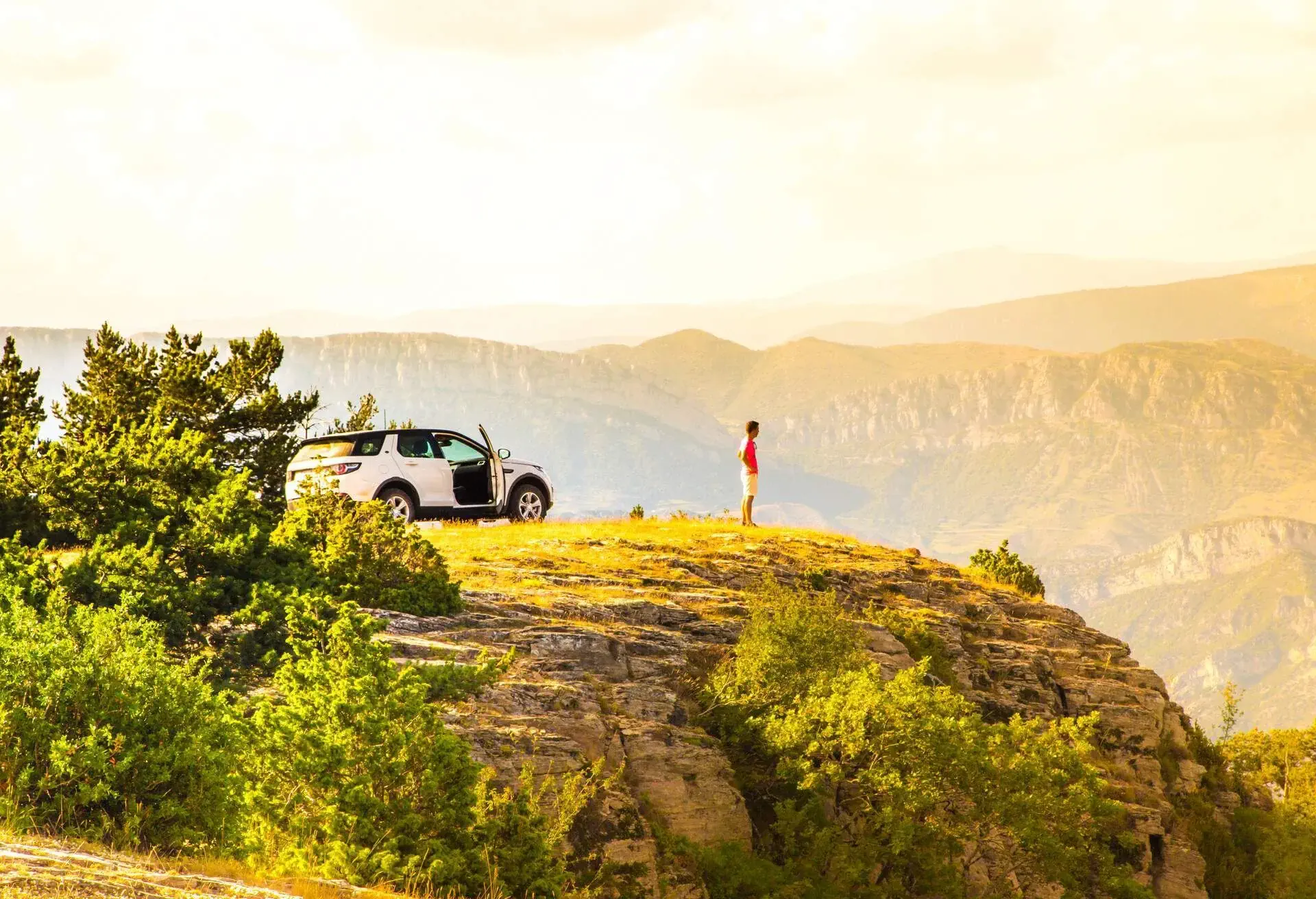 dest_spain_catalan-pyrenees_mountains_car_people_roadtrip_gettyimages-547075112_universal_within-usage-period_71762
