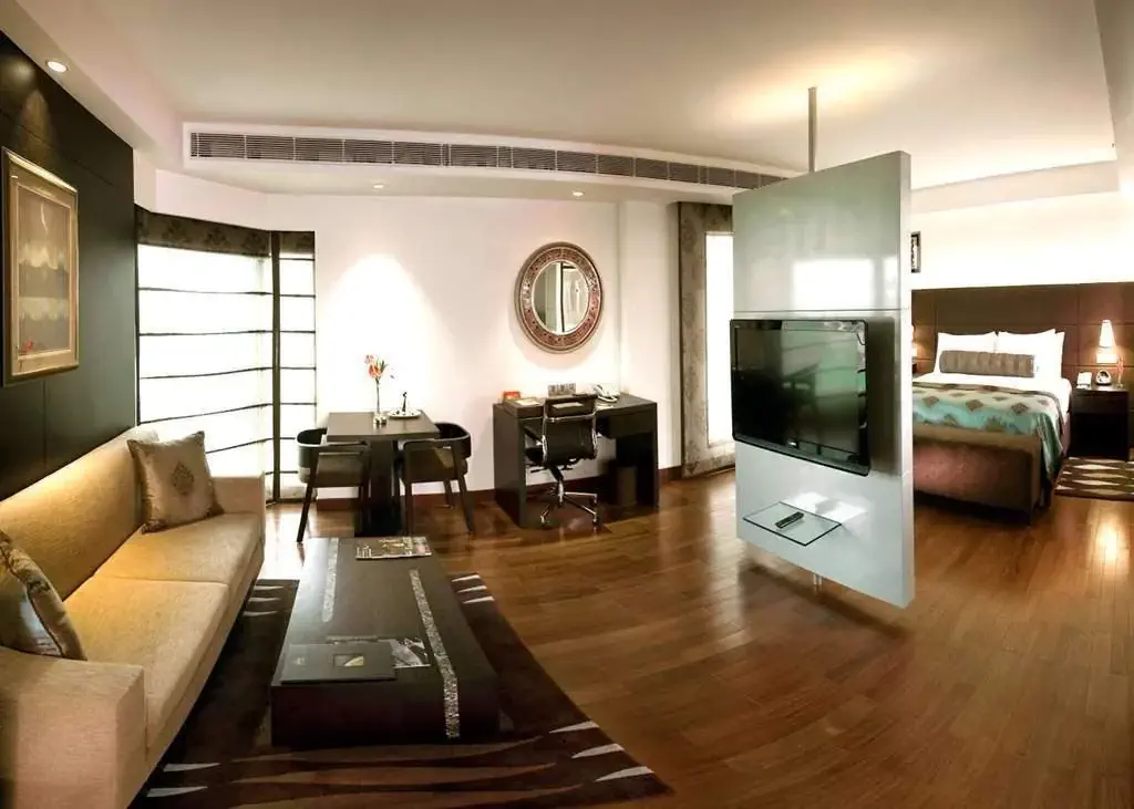 Hotel room in the Lalit New Delhi Hotel. Provided by Ice Portal.