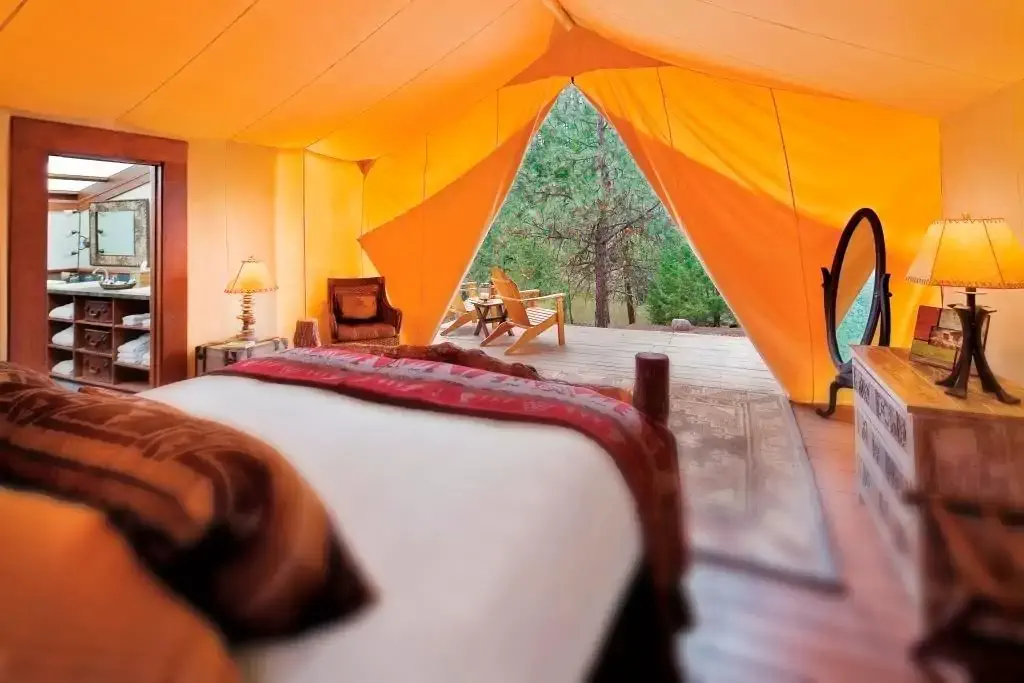 Luxury glamping tent with view over nature
