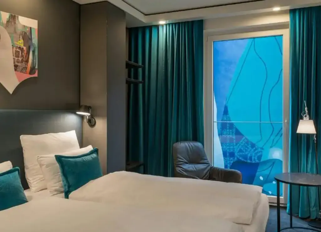 Motel One Berlin-Alexanderplatz provided by Leonardo.