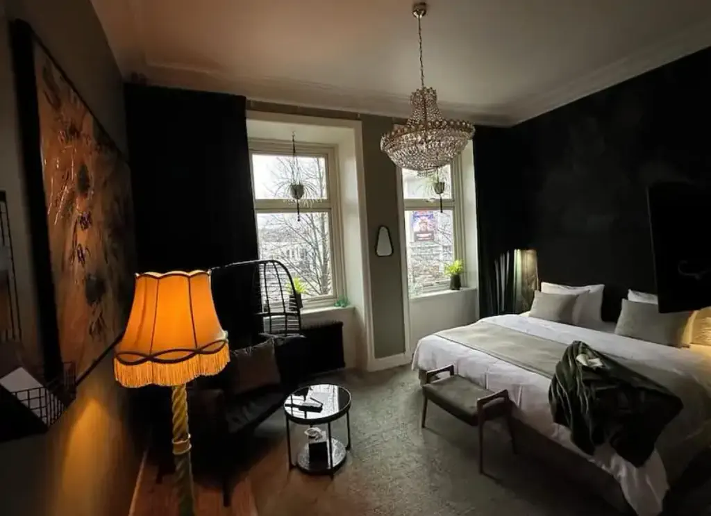 Hotel Onyxen, provided by Expedia Group.