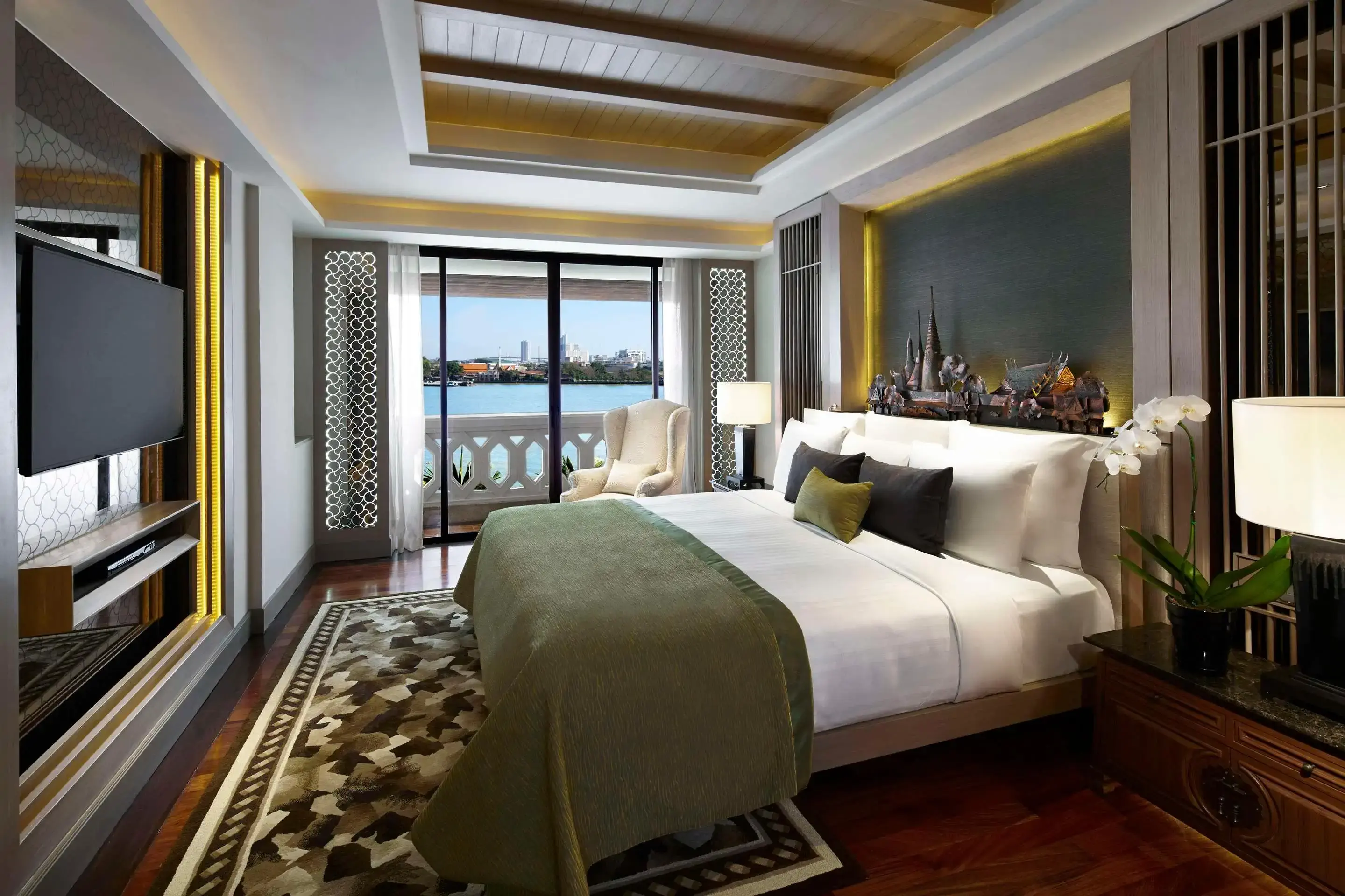 anantara-riverside-bangkok-resort-ice-67412-117519390-677150