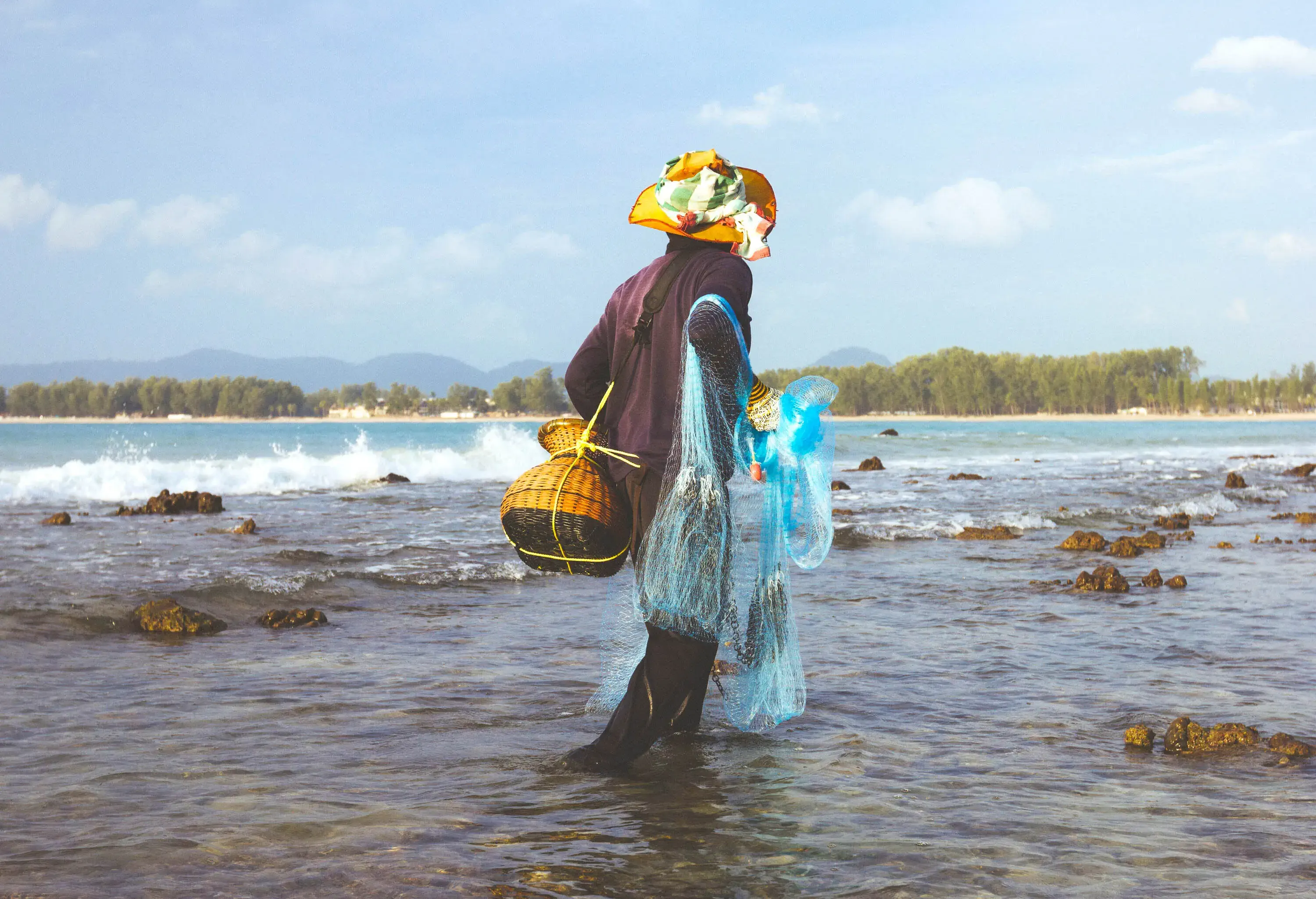 dest_thailand_phuket_bang-toa-beach_shutterstock-premier_1156474417_momondo_within-usage-period_39444