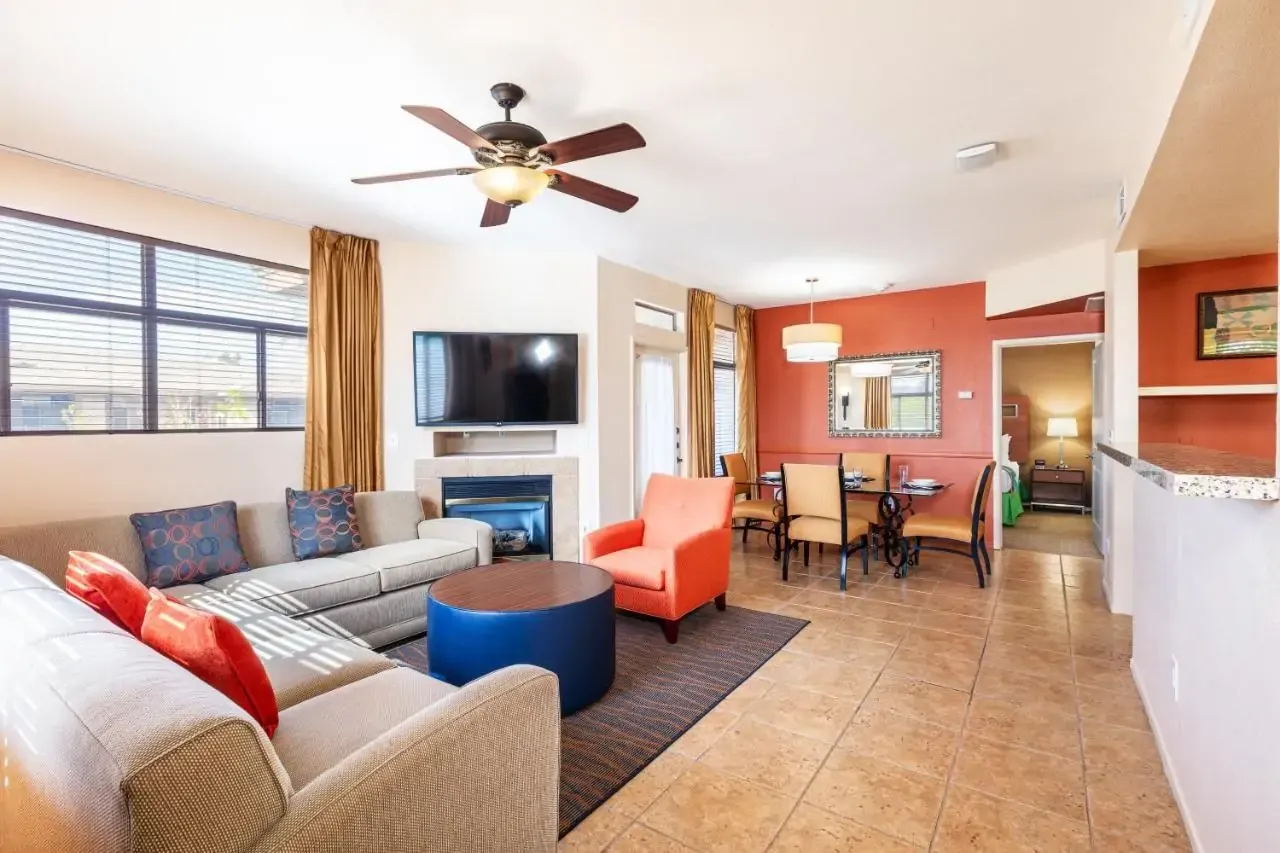 the-cliffs-at-peace-canyon-booking-712882800