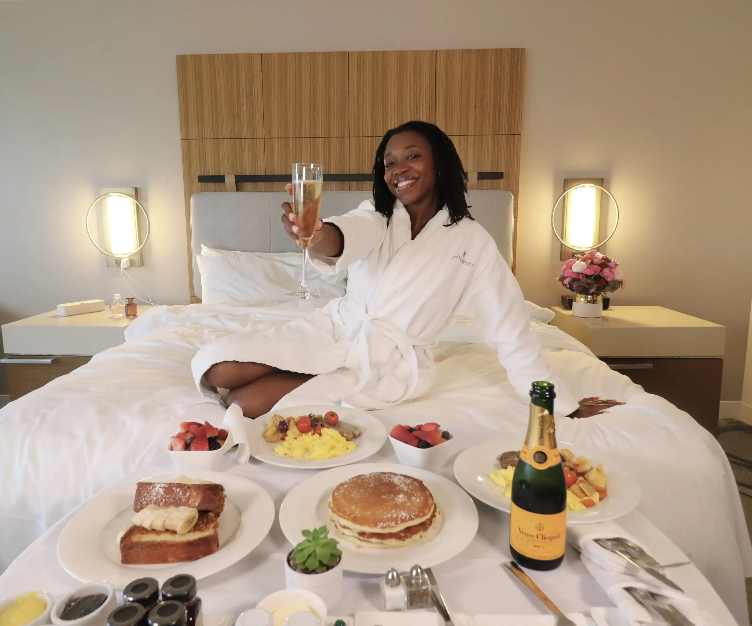 jw-marriott-la-live-room-service-min
