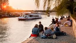 Find cheap flights from San Francisco to Paris Orly