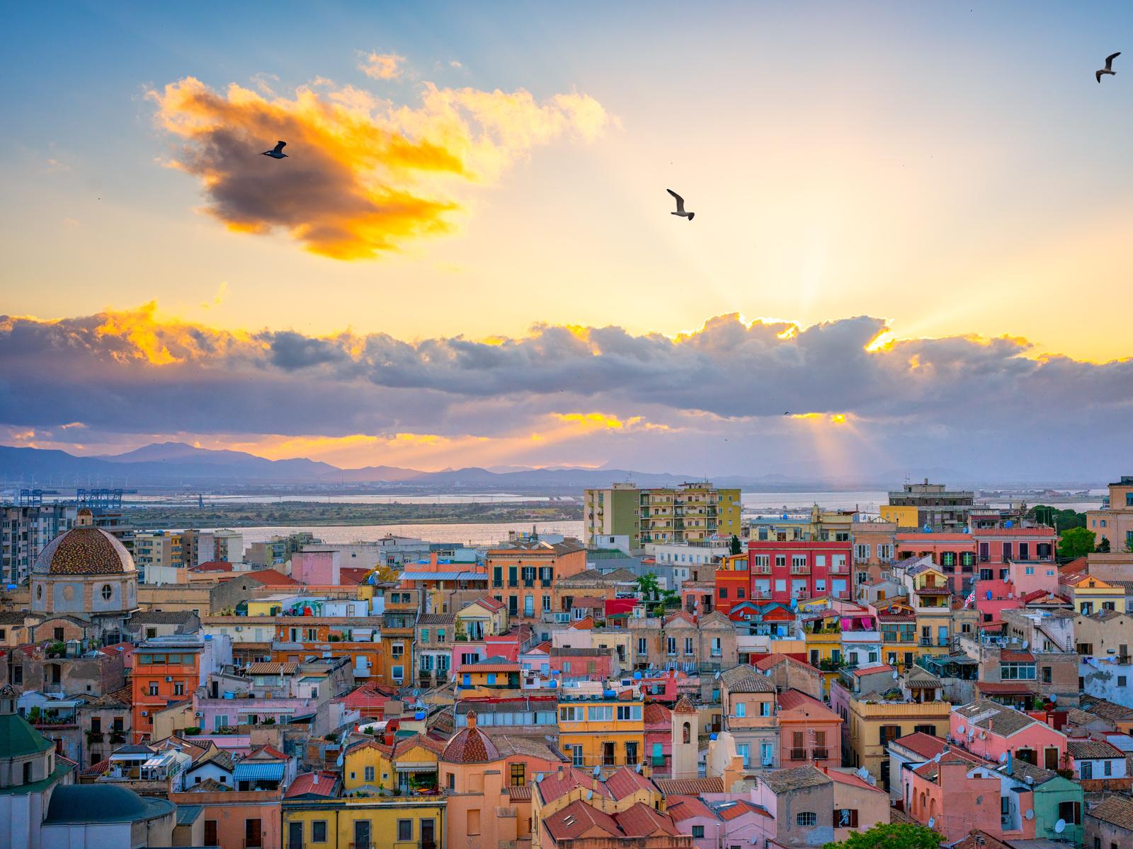 Book Easy Flights to Italy at Low Prices! - Additional Considerations