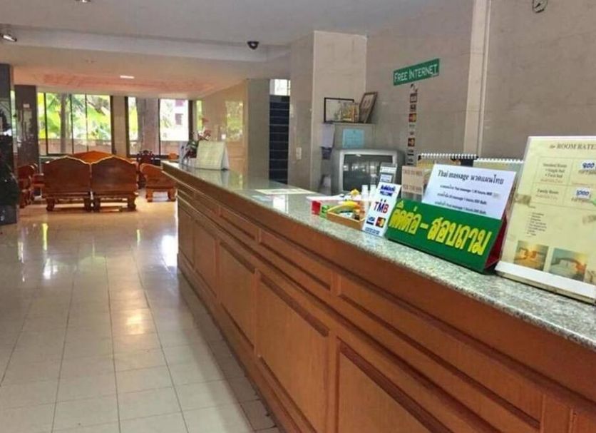 Front desk Photo