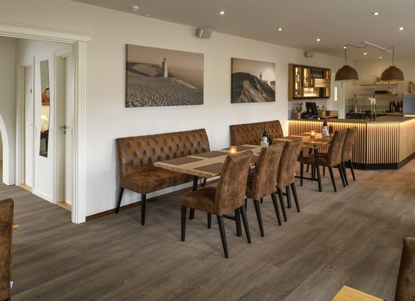 Dining room Photo