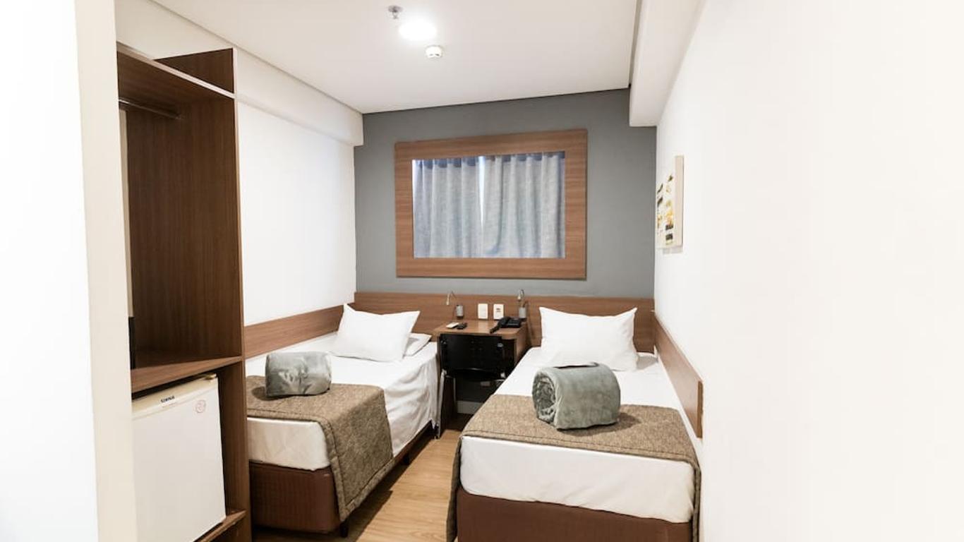 Hotel Mega Polo
