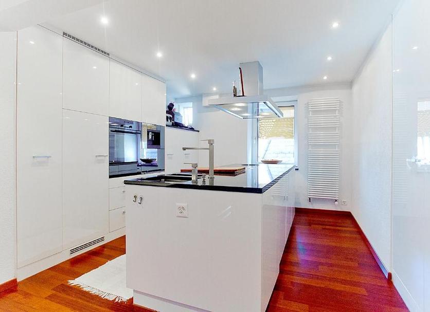 Kitchen Photo
