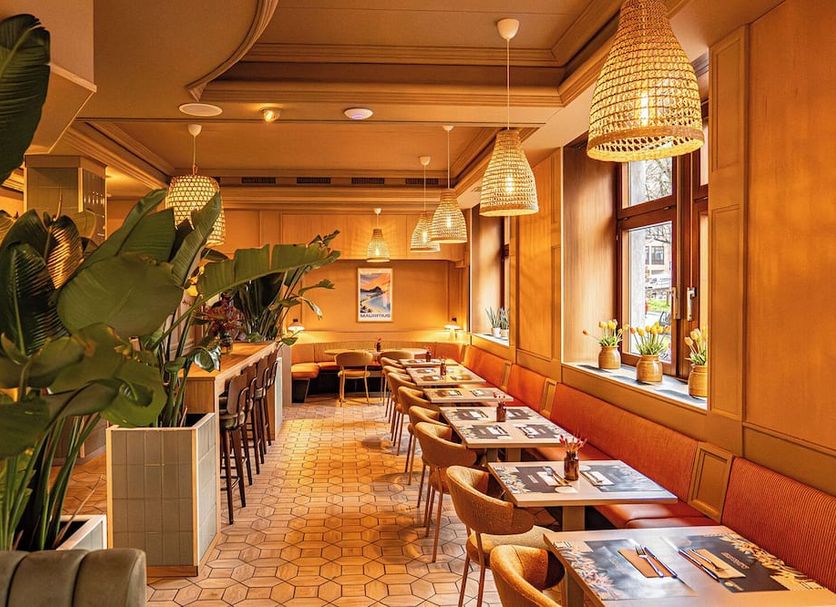 Restaurant Photo
