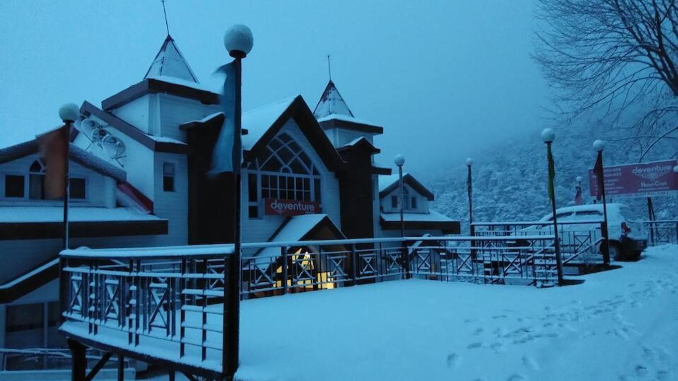 Deventure Hotel