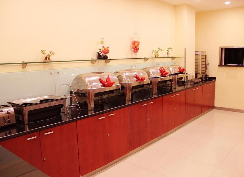 Buffet Photo