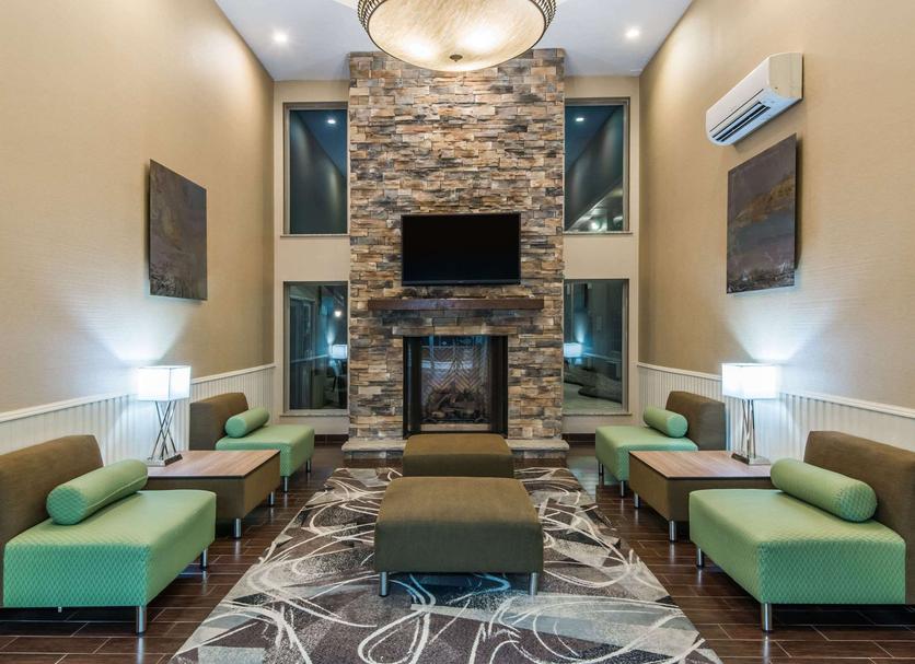 Lounge Photo