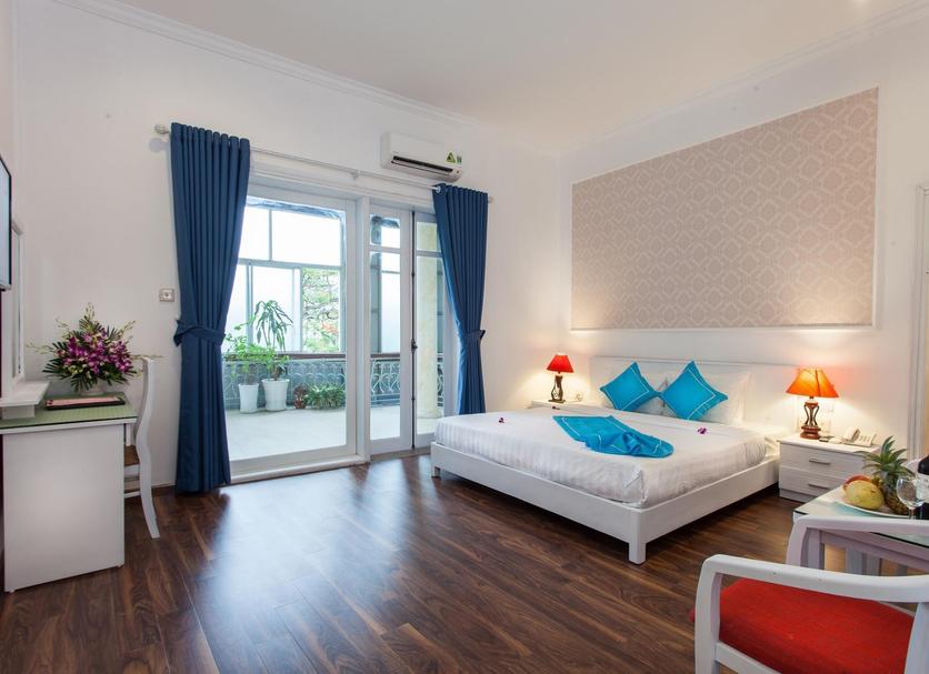 Bedroom Photo