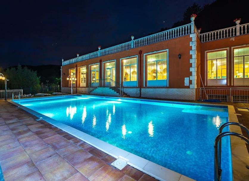 Pool Photo