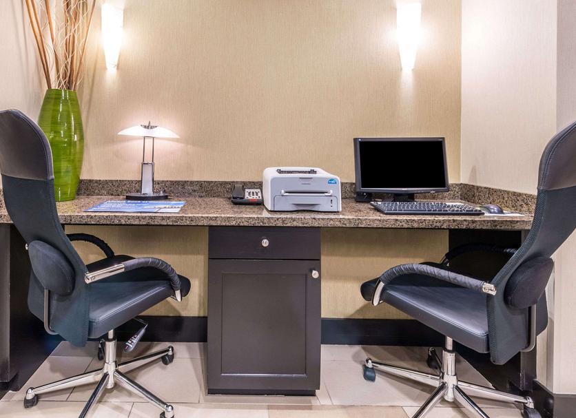 Business center Photo