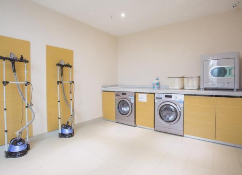 Laundry facility Photo