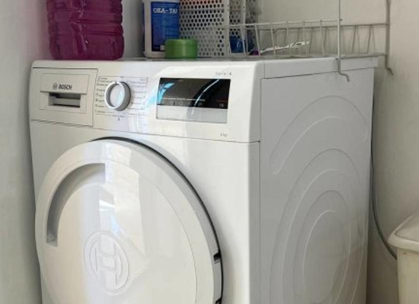 Laundry facility Photo