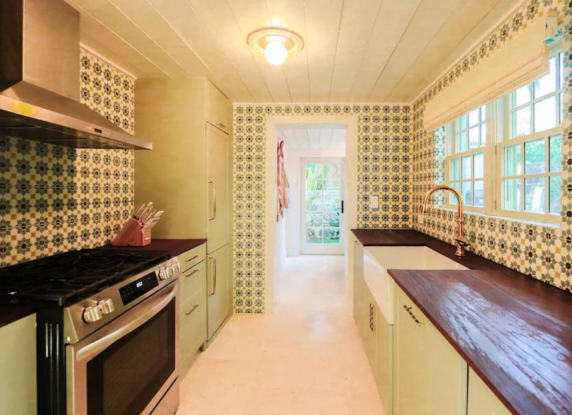 Kitchen Photo