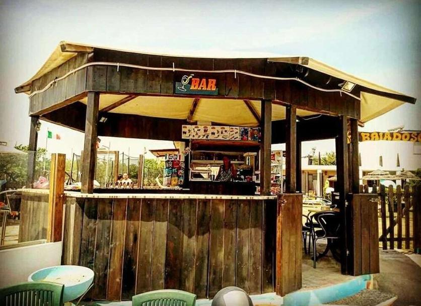 Bar Photo