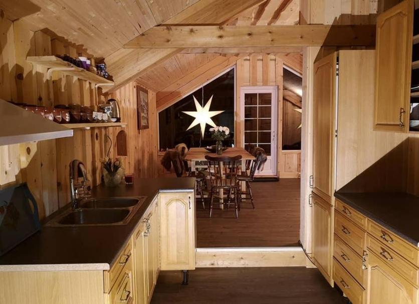 Kitchen Photo