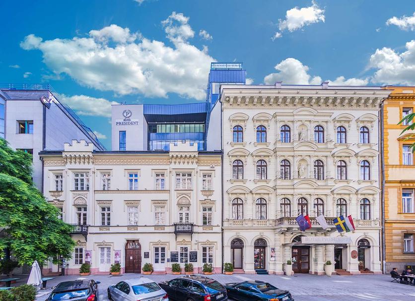 Building Photo
