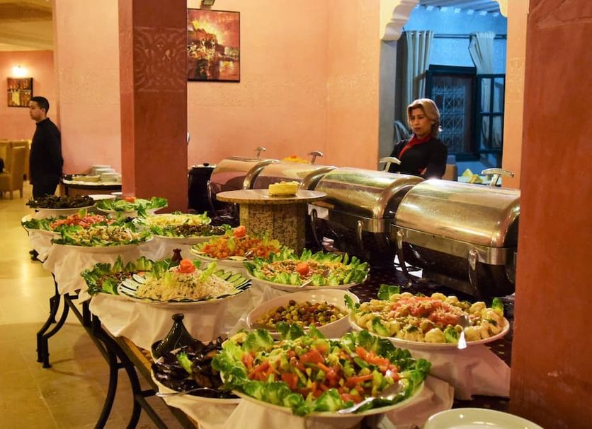 Buffet Photo