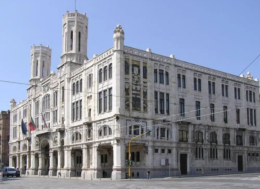 Building Photo