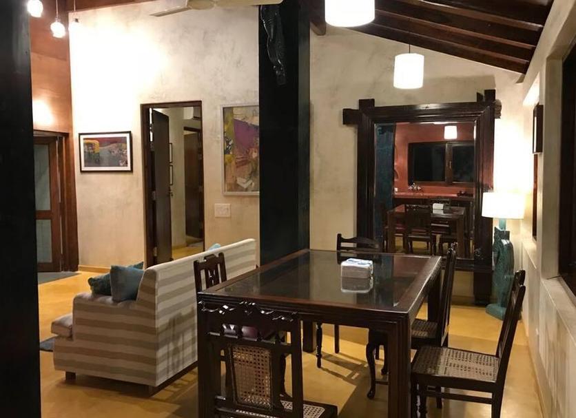 Dining room Photo