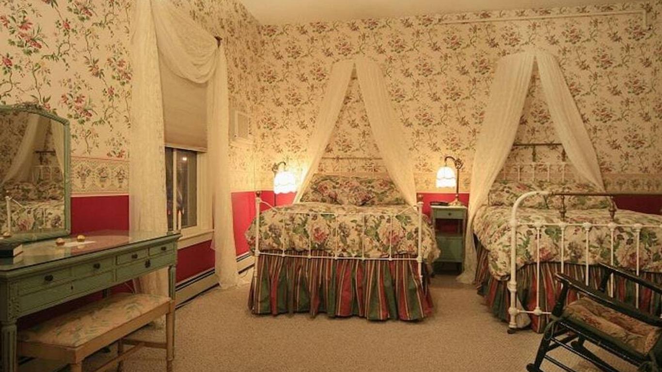 Grand Victorian Inn