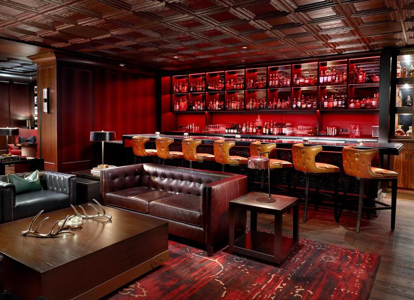 Bar Photo