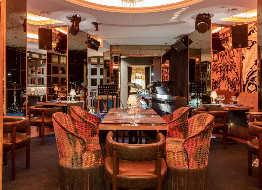 Restaurant Photo