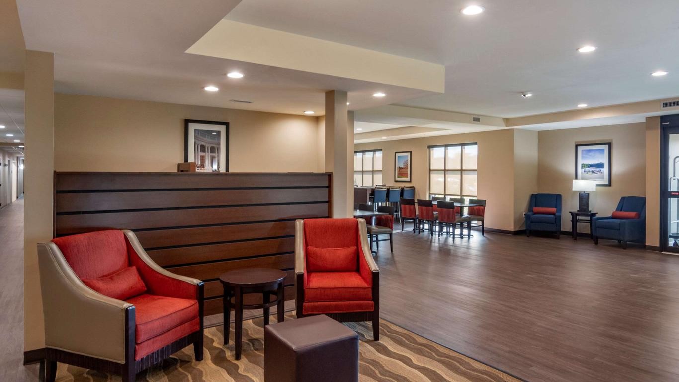Comfort Inn & Suites