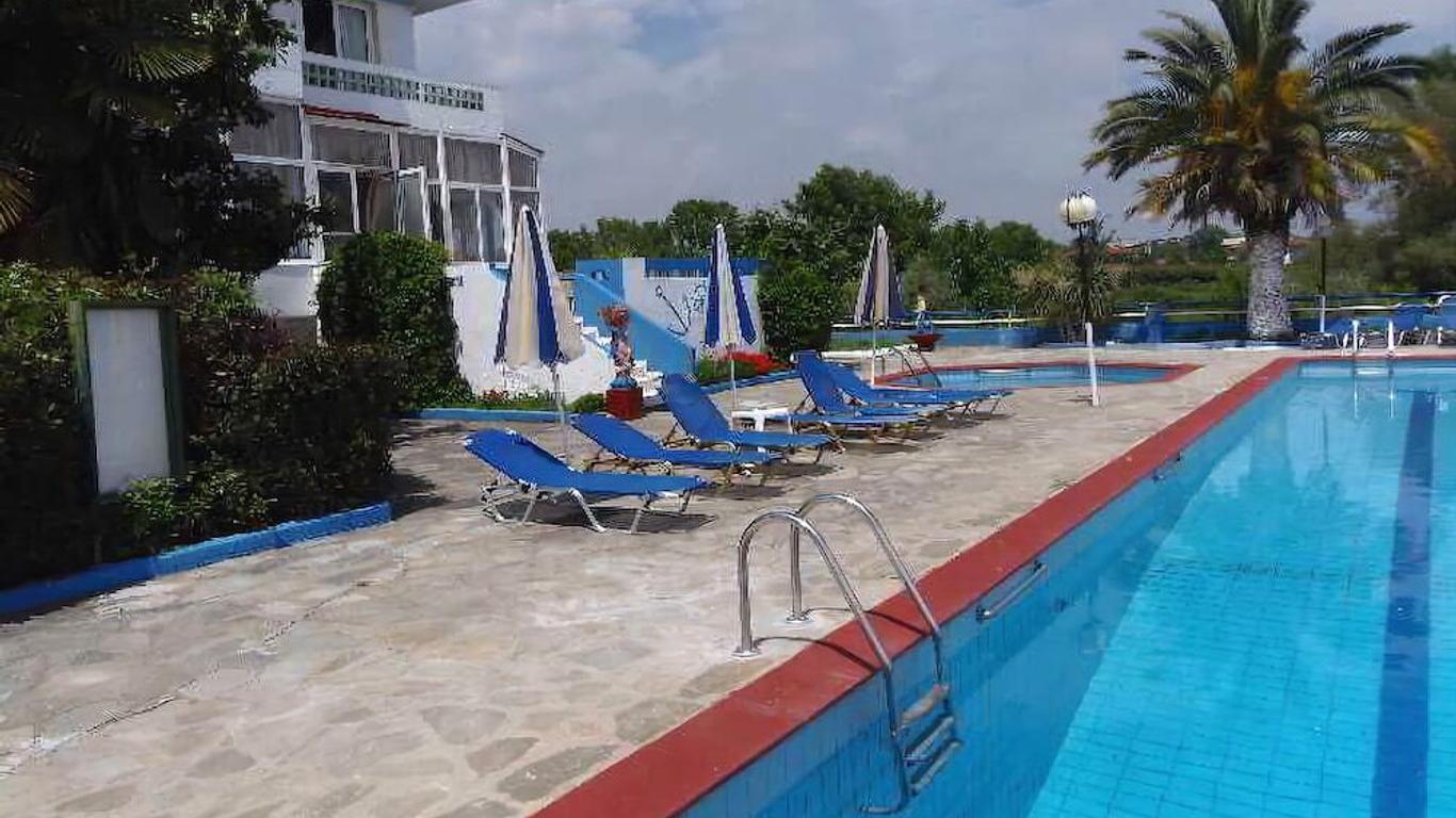 Great Alexander Hotel