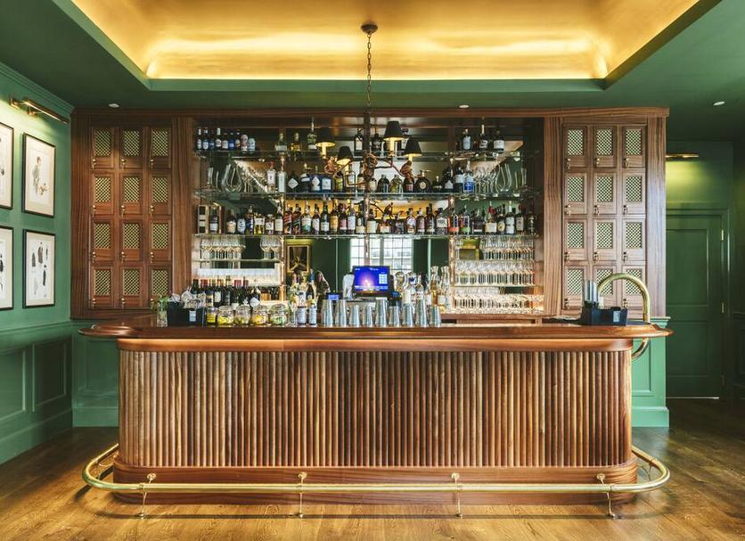 Bar Photo