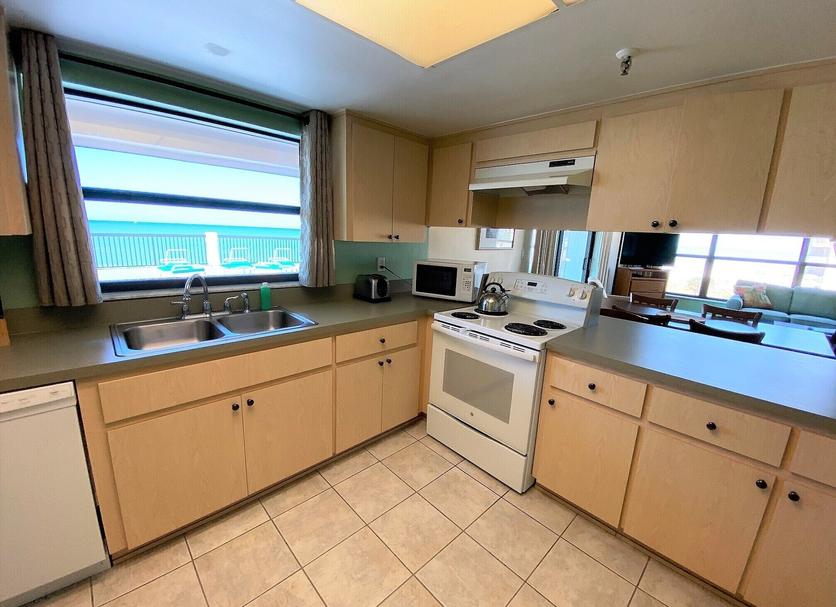 Kitchen Photo