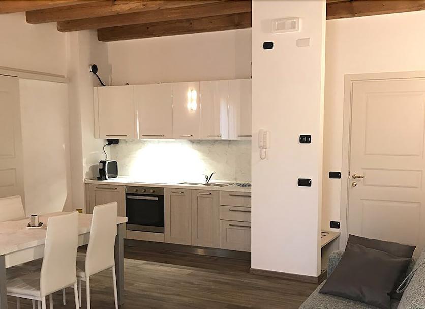Kitchen Photo
