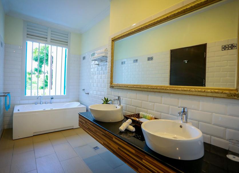 Bathroom Photo