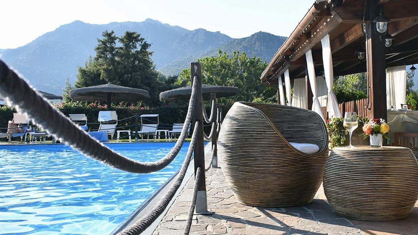 iH Hotels Le Zagare Resort